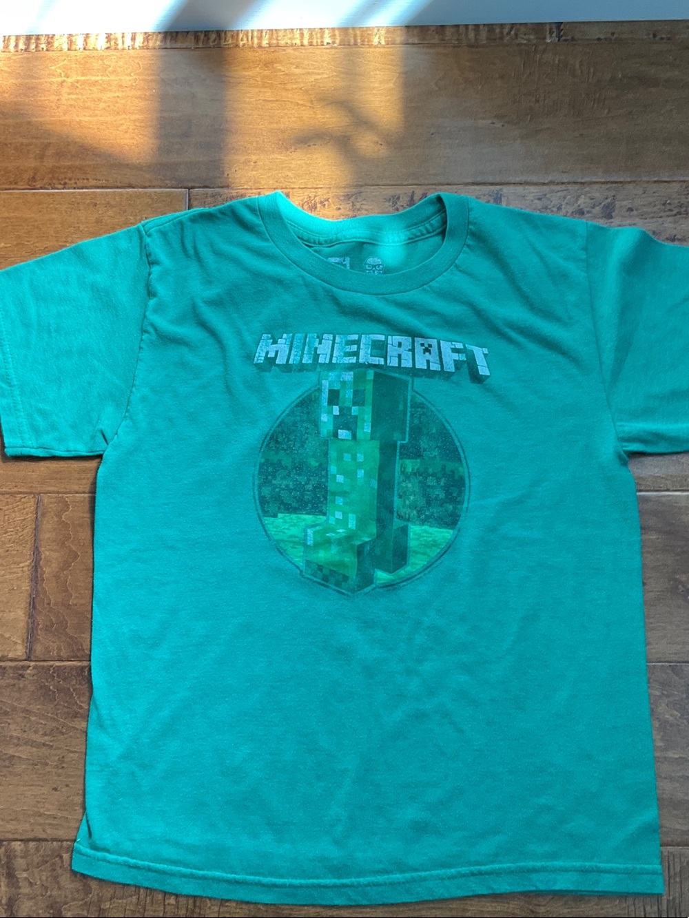 Kids Green Minecraft Graphic Tee M